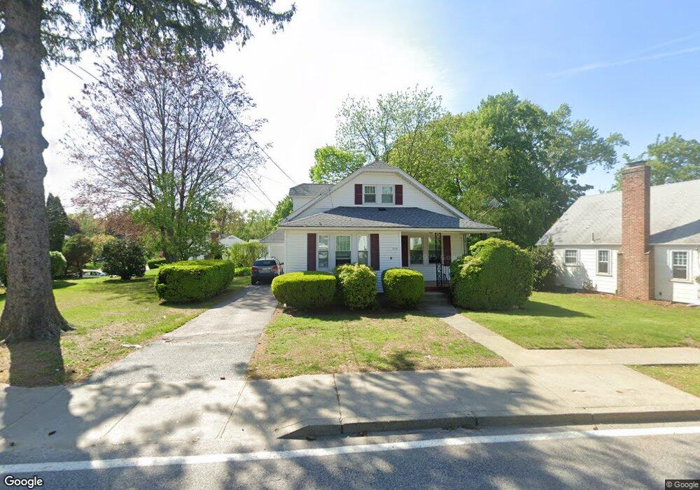 2045 Cranston St, Cranston, RI 02920 - photo 1