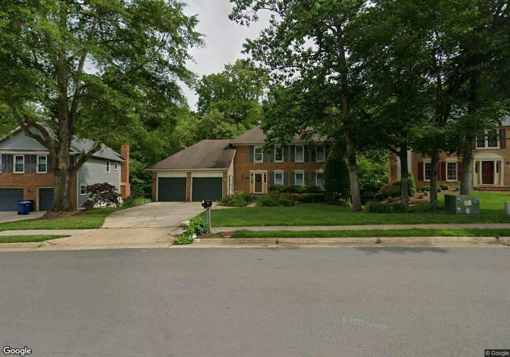 7705 Huntsman Blvd, Springfield, VA 22153 - photo 1