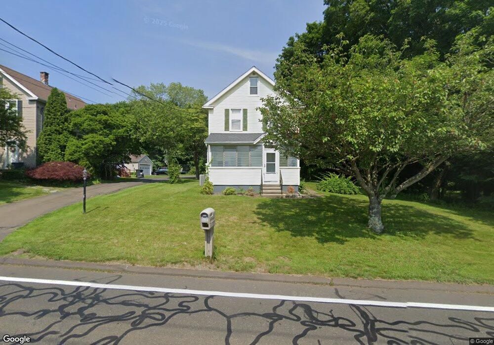 697 Orange Center Rd, Orange, CT 06477 - photo 1