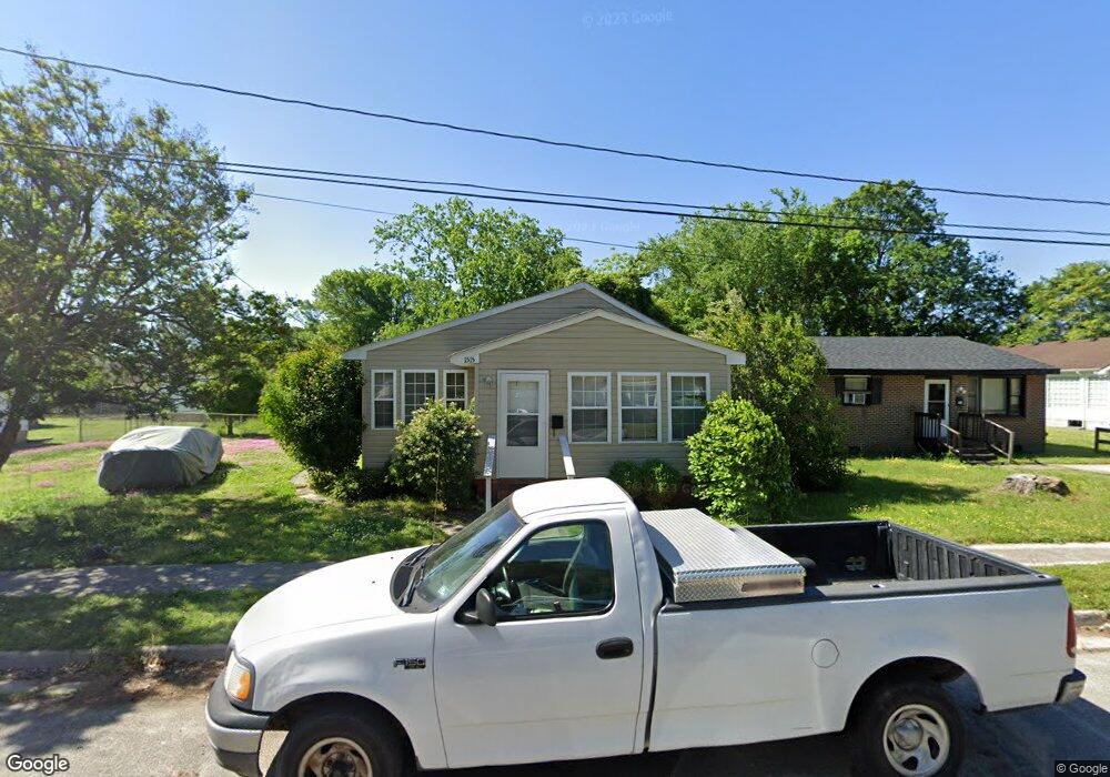 1515 Marshall Ave, Portsmouth, VA 23704 - photo 1