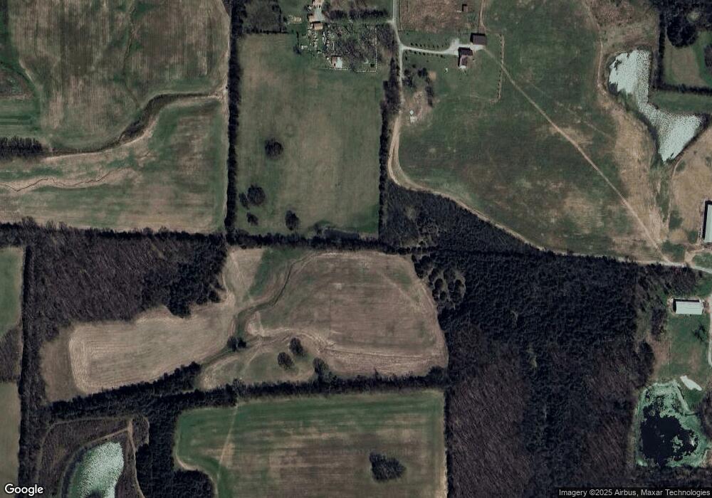 240 John Shaw Rd, Lewisburg, TN 37091 - photo 1