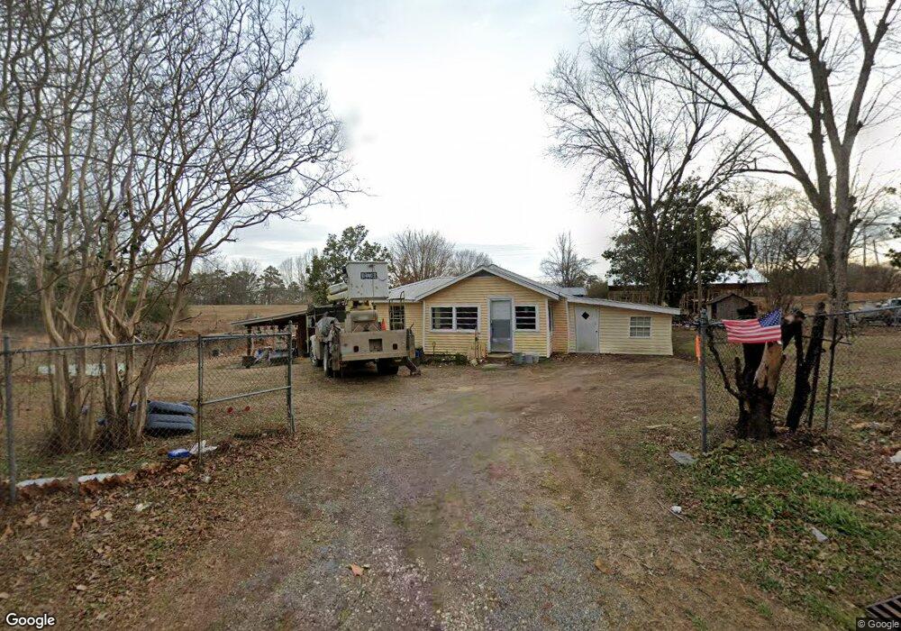 6908 Simpson Point Rd, Grant, AL 35747 - photo 1