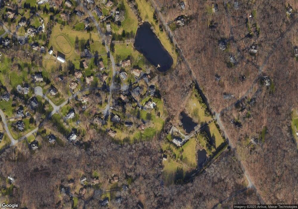 12305 Delevan Dr, Herndon, VA 20171 - photo 1