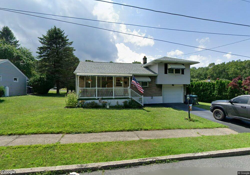2 Pine St, McAdoo, PA 18237 - photo 1