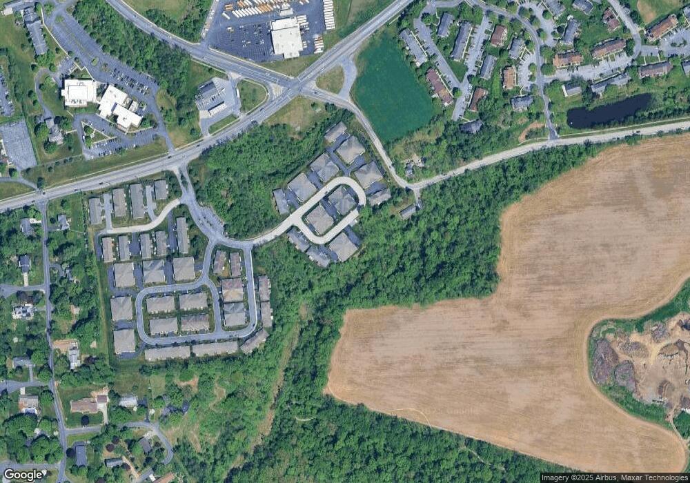 186 Meadowview Dr, Harrisburg, PA 17111 - photo 1