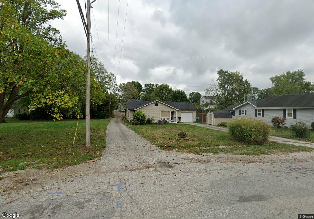 207 N Mill St, Plainfield, IN 46168 - photo 1