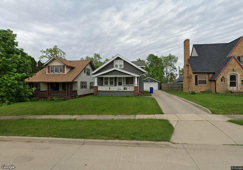 916 20th St SE, Cedar Rapids, IA 52403 - photo 1