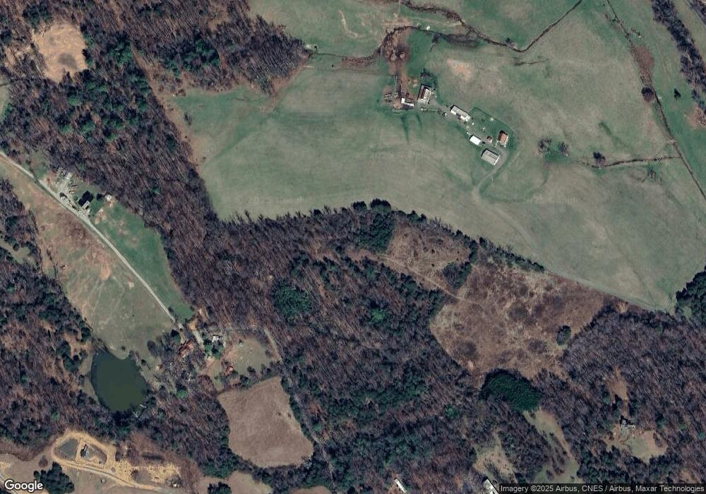 7569 Tabletop Mountain Rd, Dyke, VA 22935 - photo 1