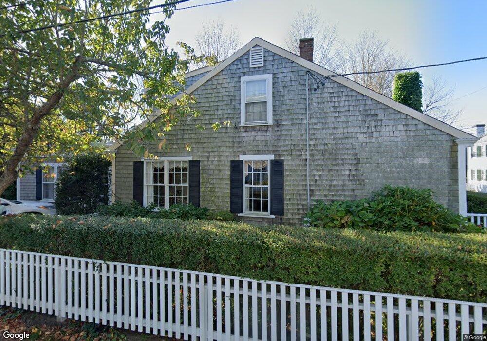 37 S Summer St, Edgartown, MA 02539 - photo 1