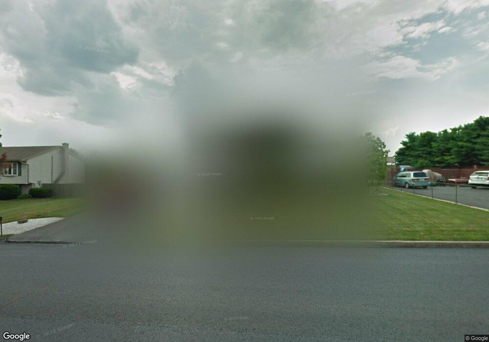 7563 Franks Dr, Bath, PA 18014 - photo 1