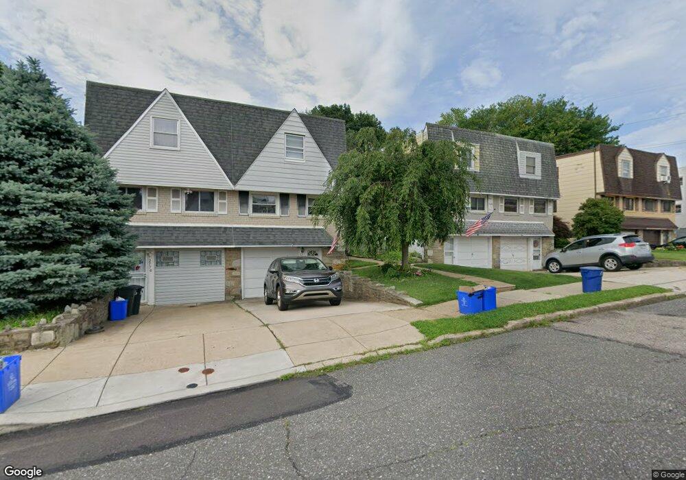 2774 Maxwell St, Philadelphia, PA 19136 - photo 1