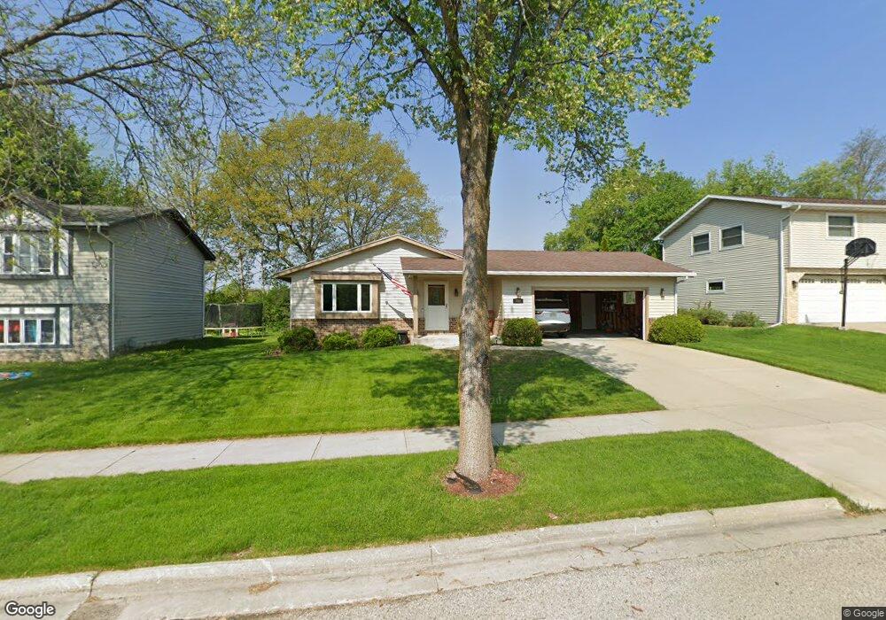 810 Shepherds Dr, West Bend, WI 53090 - photo 1