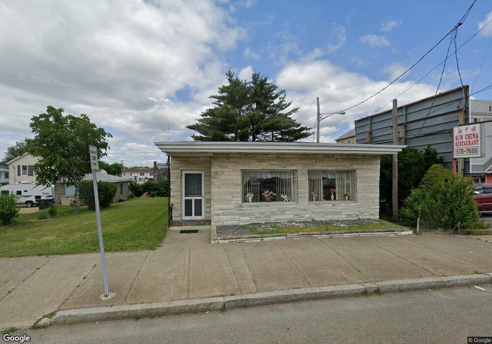 736 Brayton Ave, Fall River, MA 02721 - photo 1