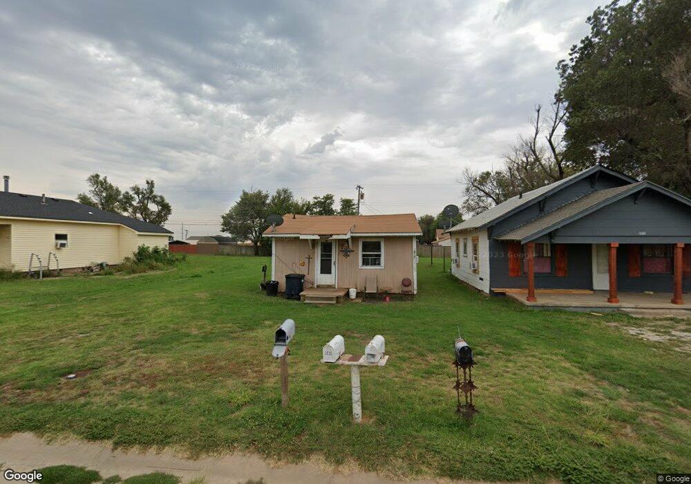 2815 E Oak Ave, Enid, OK 73701 - photo 1