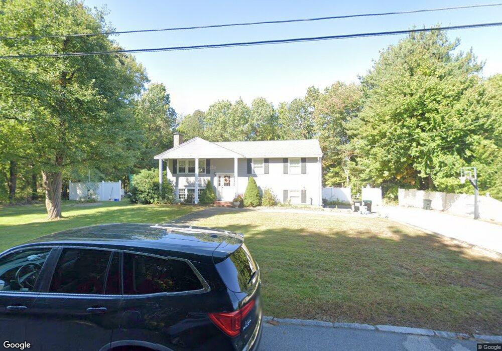 19 Hartwell Dr, Foxboro, MA 02035 - photo 1