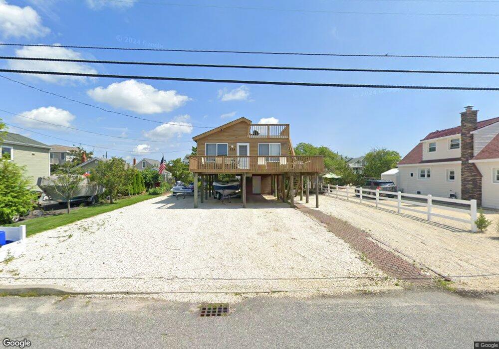 233 W 17th St, Ship Bottom, NJ 08008 - photo 1