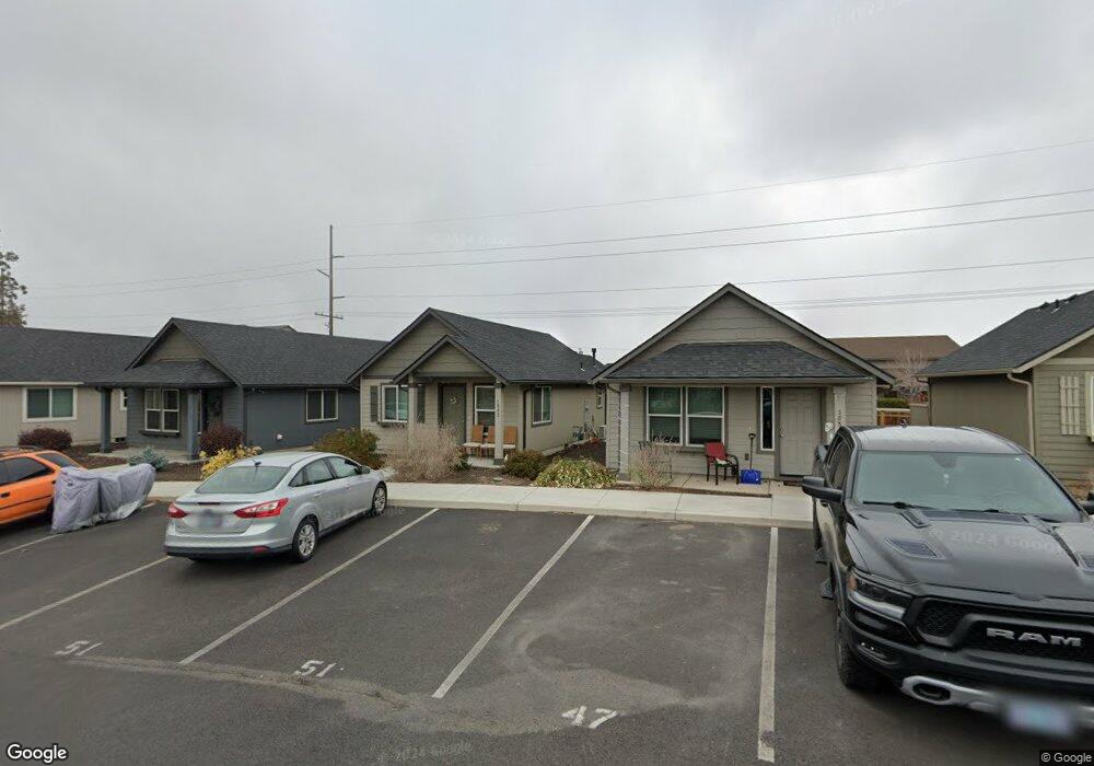 1555 SW 36th Loop, Redmond, OR 97756 - photo 1