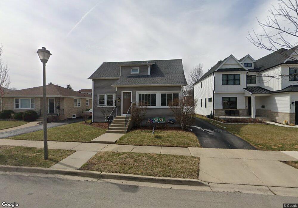 512 S Hawthorne Ave, Elmhurst, IL 60126 - photo 1