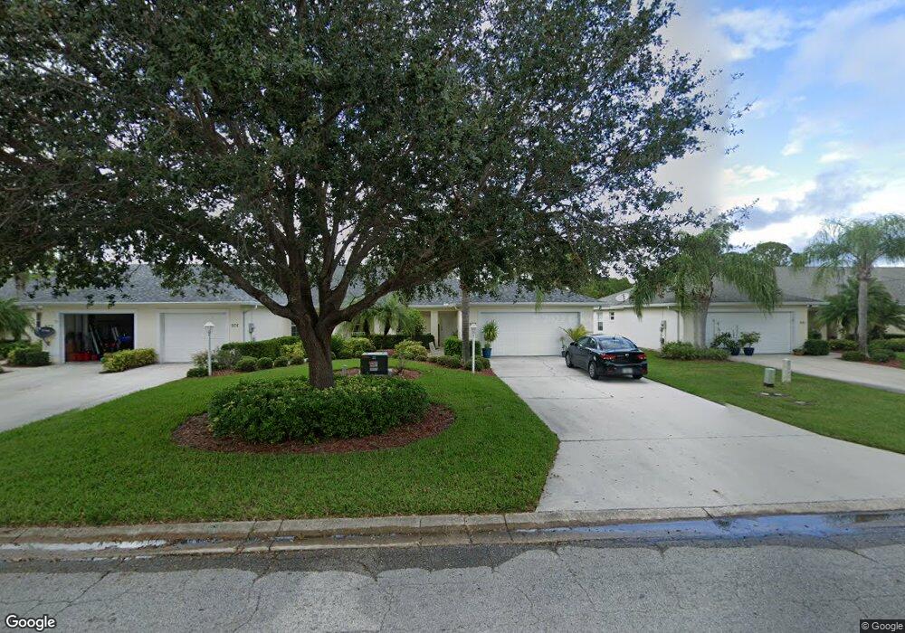 977 S Easy St, Sebastian, FL 32958 - photo 1
