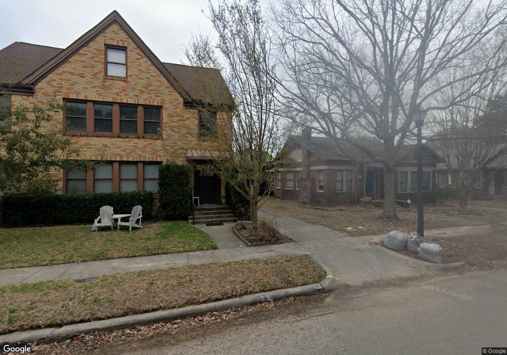 835 Pizer St unit Upper, Houston, TX 77009 - photo 1