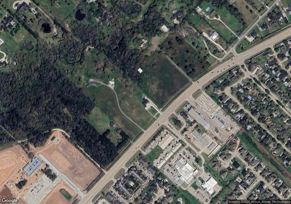 1376 W Parkwood Ave, Friendswood, TX 77546 - photo 1