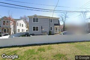 68 Sagamore Hill Dr, Port Washington, NY 11050
