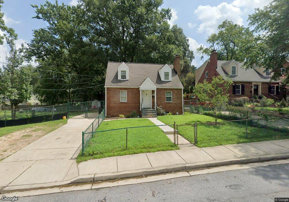 5215 56th Ave, Hyattsville, MD 20781 - photo 1