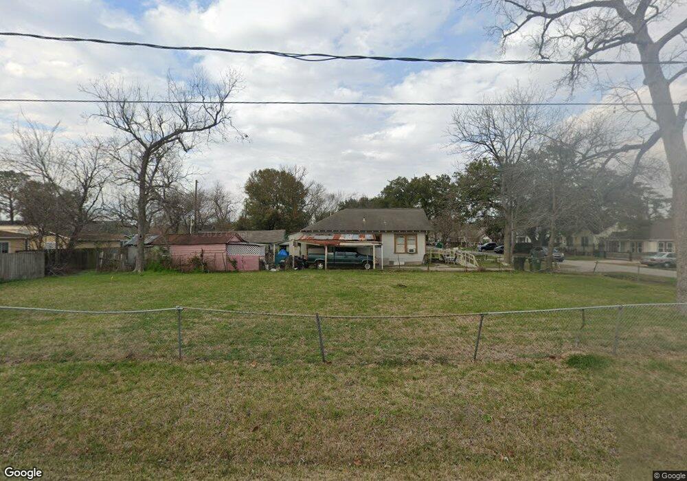 311 Frawley St, Houston, TX 77009 - photo 1