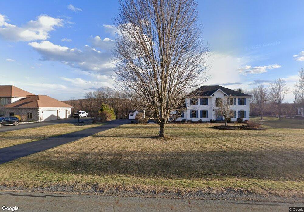 91 Green Briar Dr, Spring Brook Township, PA 18444 - photo 1