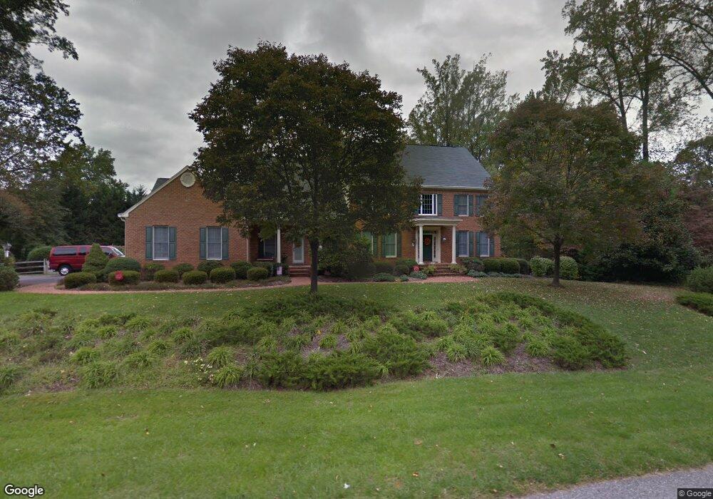 4 Sonneborn Ln, Severna Park, MD 21146 - photo 1