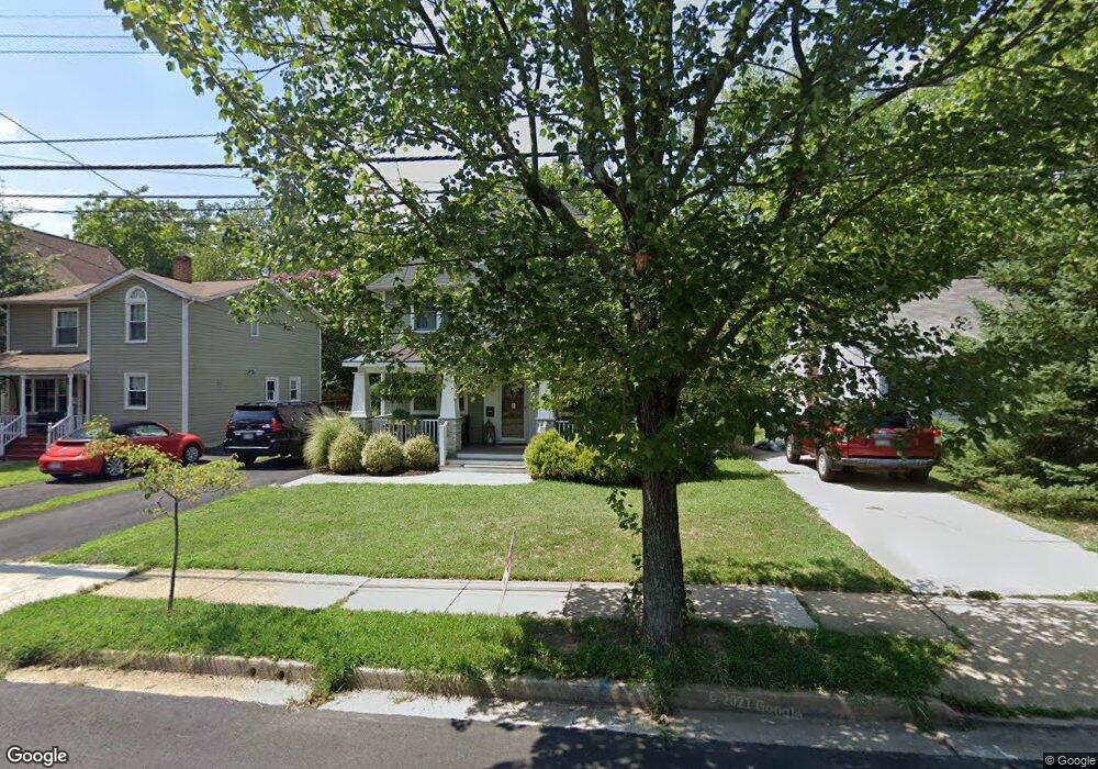 120 S Spring St, Falls Church, VA 22046 - photo 1