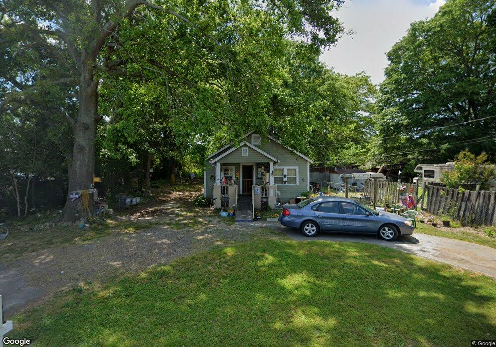 14 Alexander St, Winder, GA 30680 - photo 1