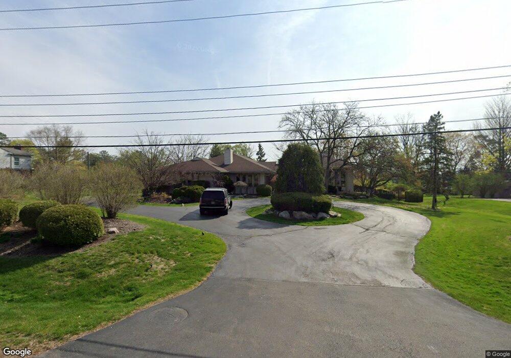 358 Lakewood Dr, Bloomfield Hills, MI 48304 - photo 1