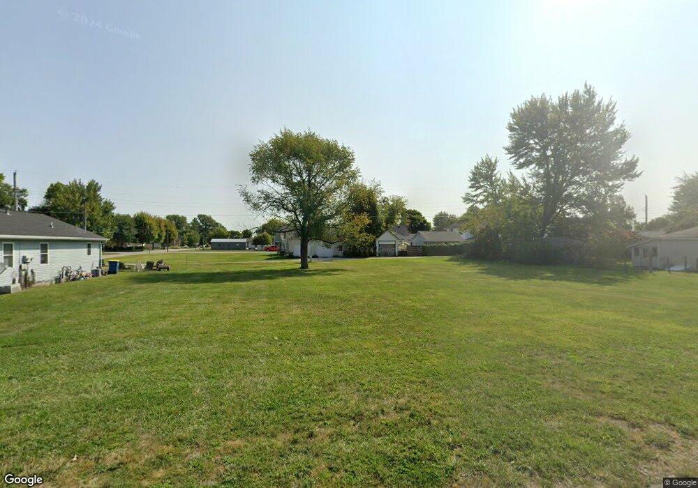 315 S Railroad St, Atlanta, IN 46031 - photo 1