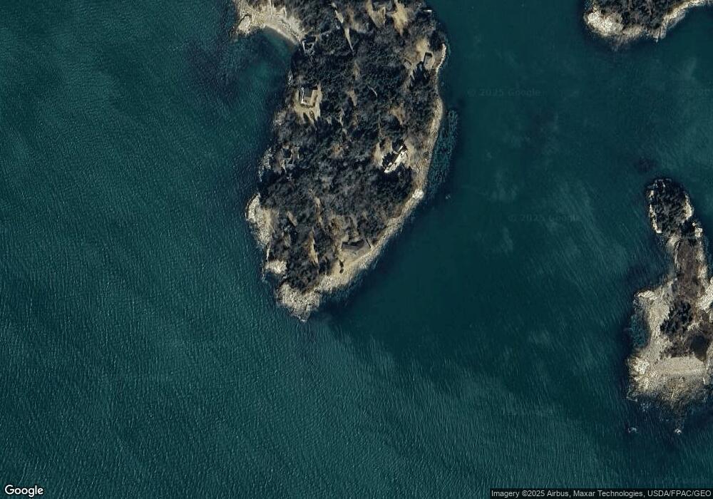 240 W Cundys Point Rd, Harpswell, ME 04079 - photo 1