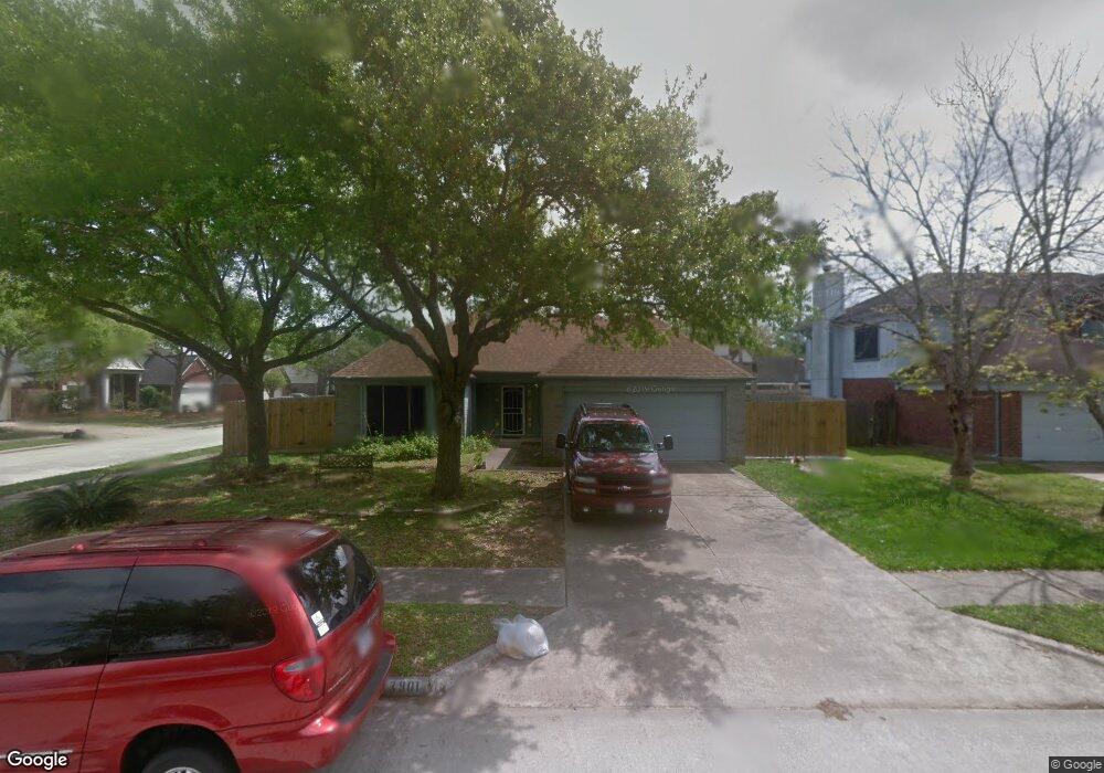 3901 Spring Forest Dr, Pearland, TX 77584 - photo 1