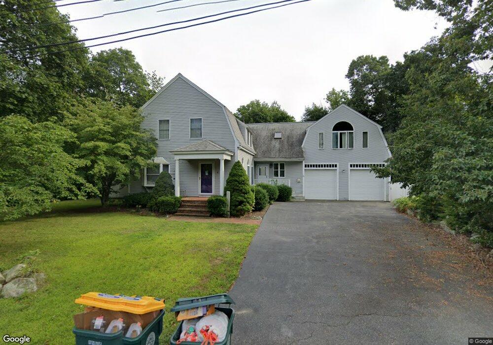 81 W Chapel St, Abington, MA 02351 - photo 1