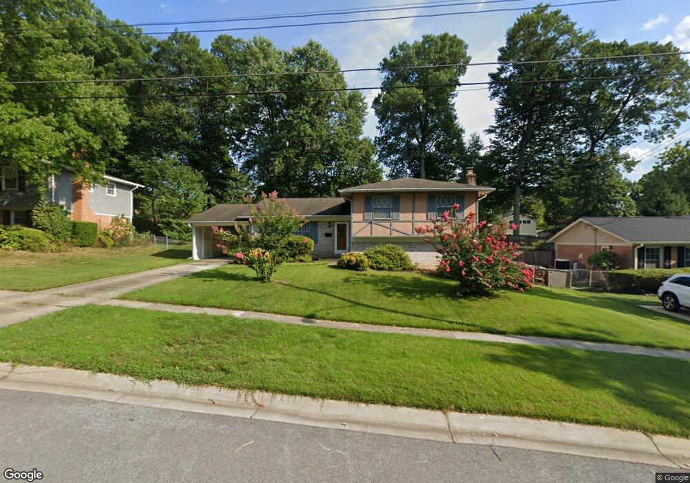 4512 Bestor Dr, Rockville, MD 20853 - photo 1