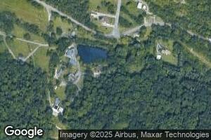 123 Lake View Dr, Hollsopple, PA 15935
