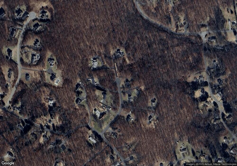 101 Skyline Dr, Oxford, CT 06478 - photo 1