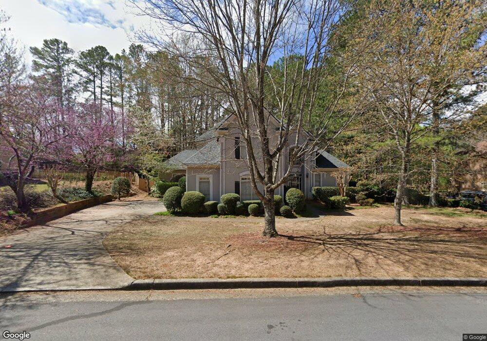 1030 Fieldgate Ln, Roswell, GA 30075 - photo 1