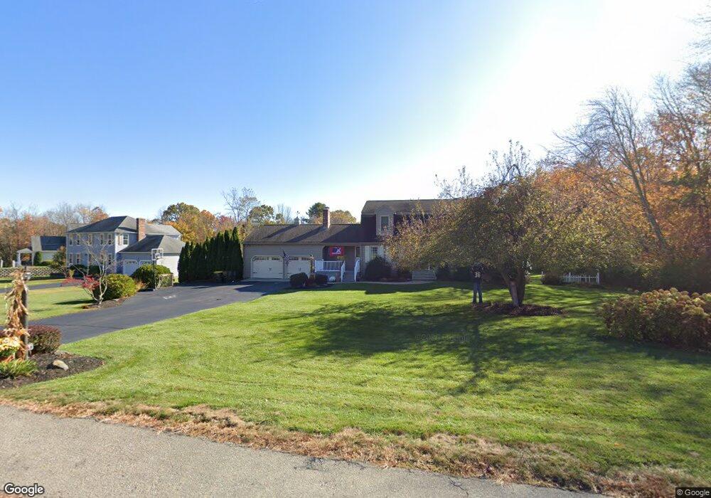 51 Fox Run Rd, Bellingham, MA 02019 - photo 1