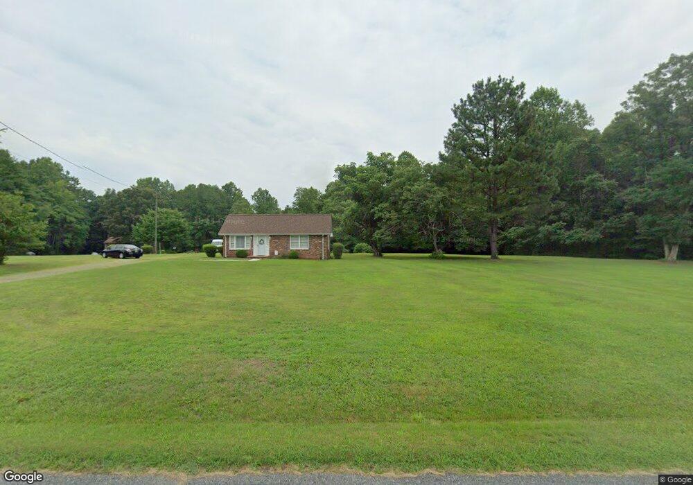 10321 Mcduff Dr, Ruther Glen, VA 22546 - photo 1