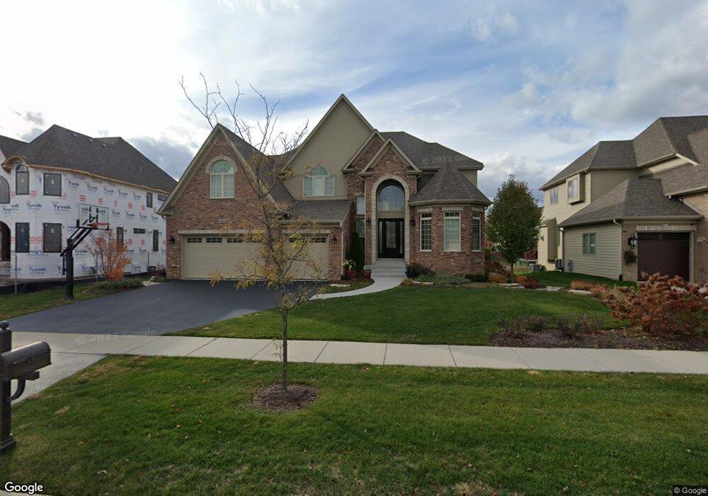 2423 Sharon Ct, Naperville, IL 60564 - photo 1