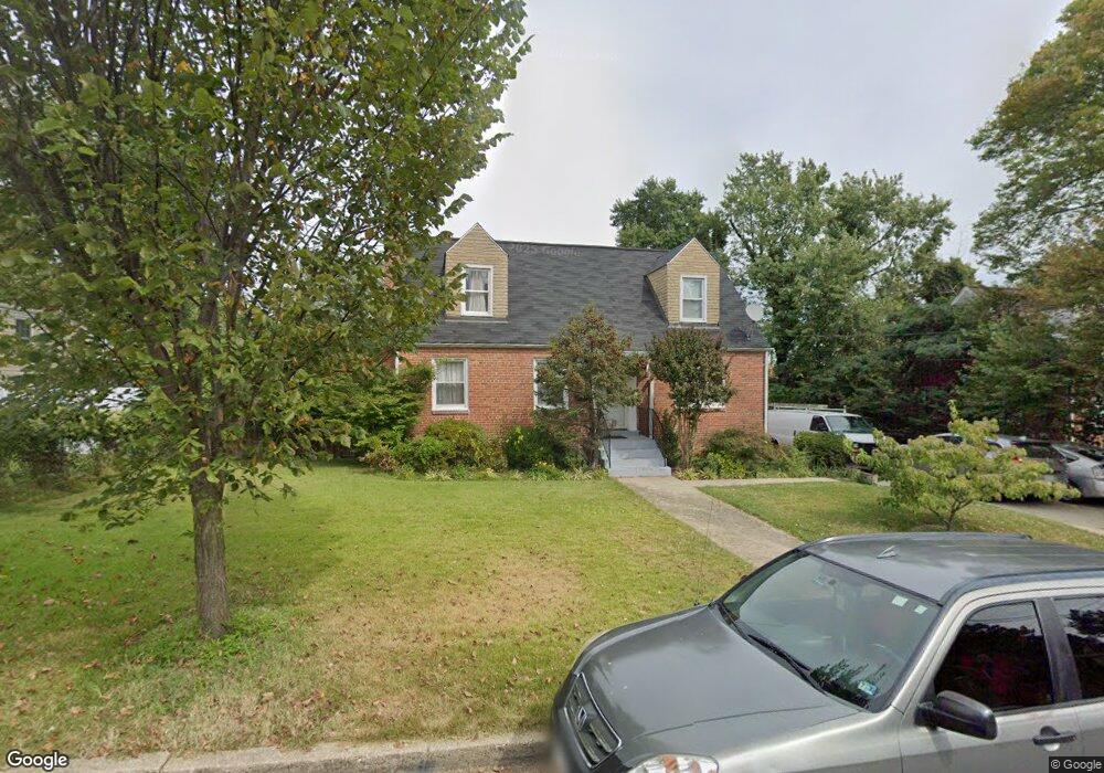 812 Rittenhouse St, Hyattsville, MD 20783 - photo 1