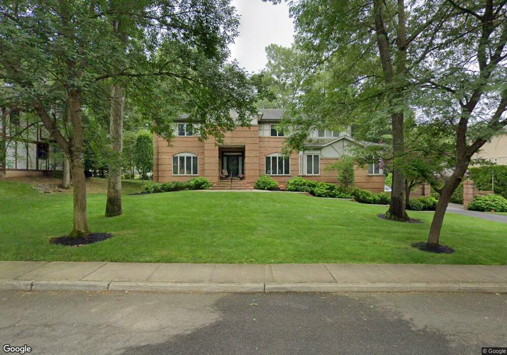 7 Wallenberg Cir, Monsey, NY 10952 - photo 1