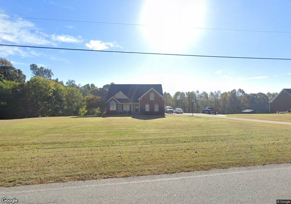 624 Brooks Rd, Pendergrass, GA 30567 - photo 1