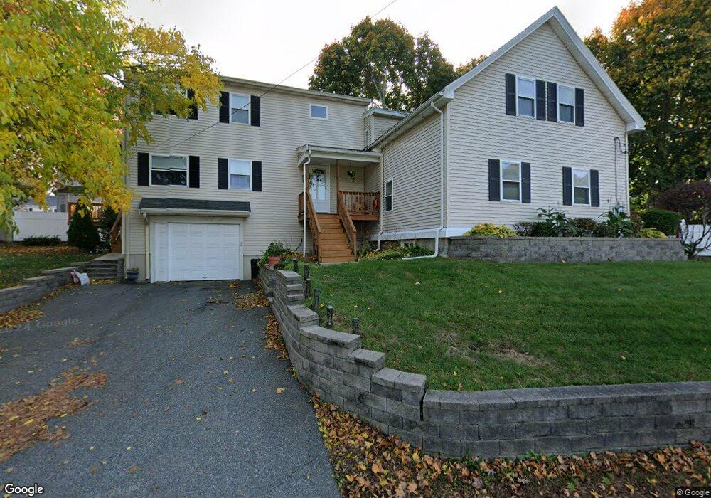 35A Nahant St, Wakefield, MA 01880 - photo 1