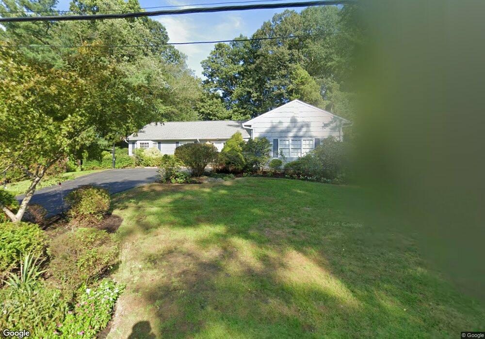 19 Pinehurst Dr, Purchase, NY 10577 - photo 1