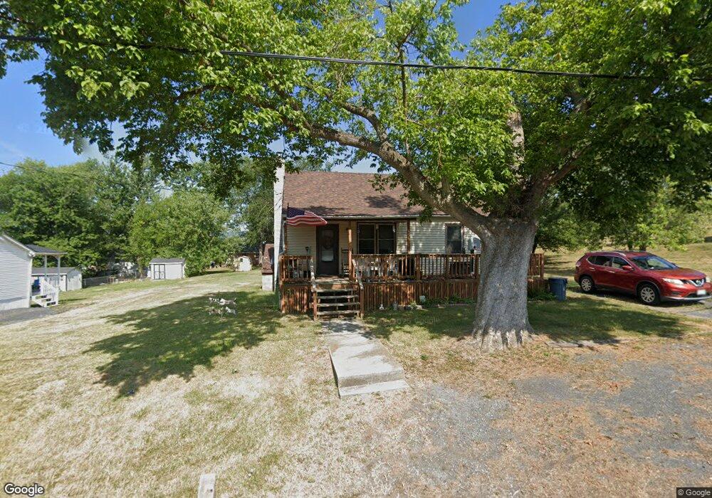 329 Crim Dr, Strasburg, VA 22657 - photo 1